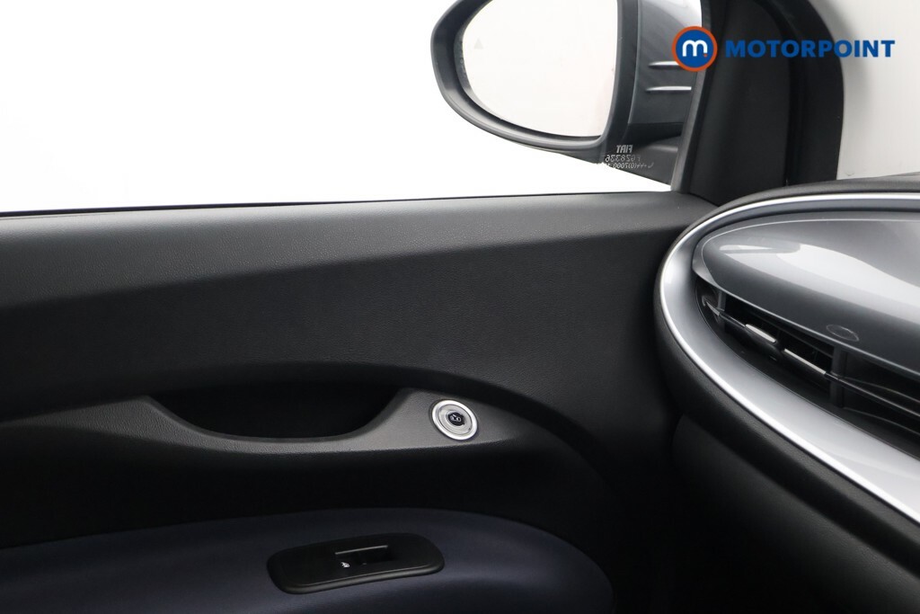 Fiat 500 1.0 Mild Hybrid Red White #16