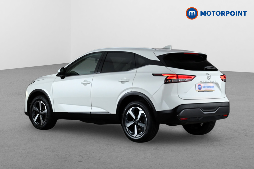 Nissan Qashqai 1.3 Dig-t Mh N-connecta Glass Roof DN72CTY White #3