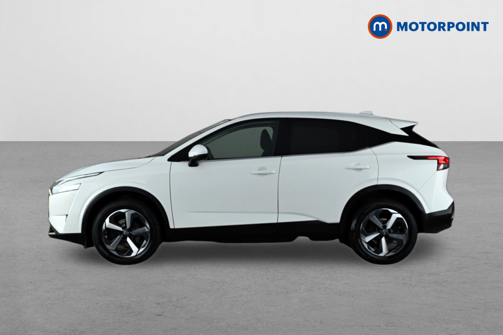 Nissan Qashqai 1.3 Dig-t Mh N-connecta Glass Roof DN72CTY White #2