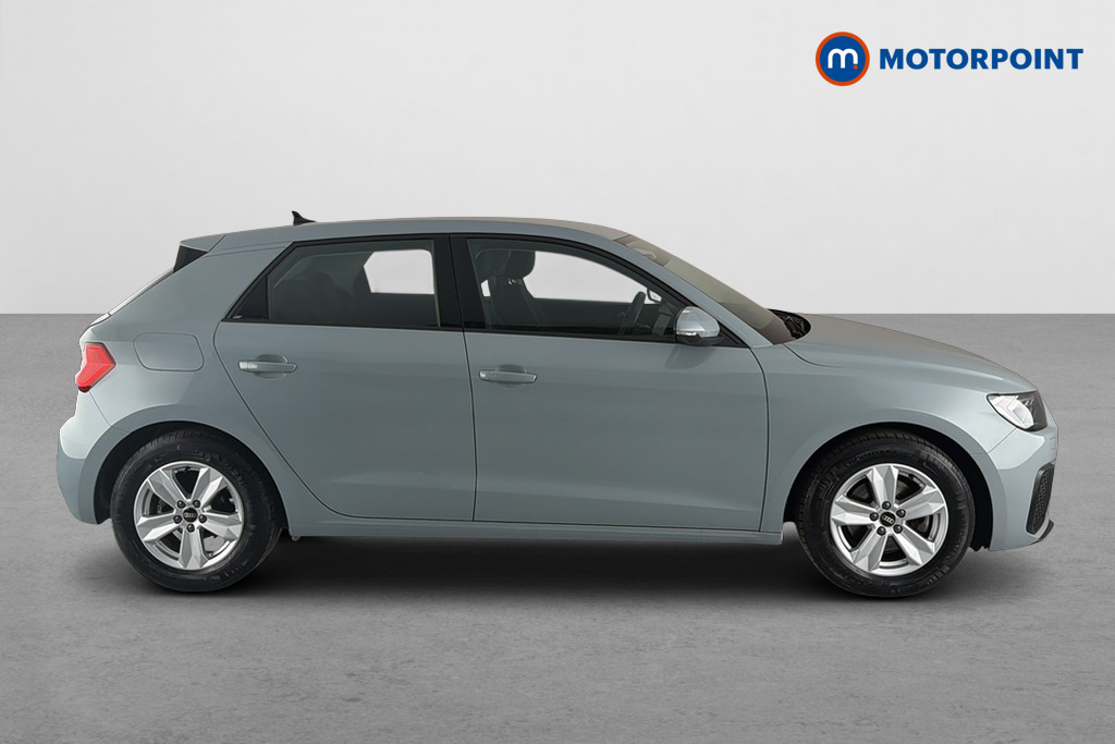 Audi A1 30 Tfsi 110 Technik RK23MVJ Grey #4