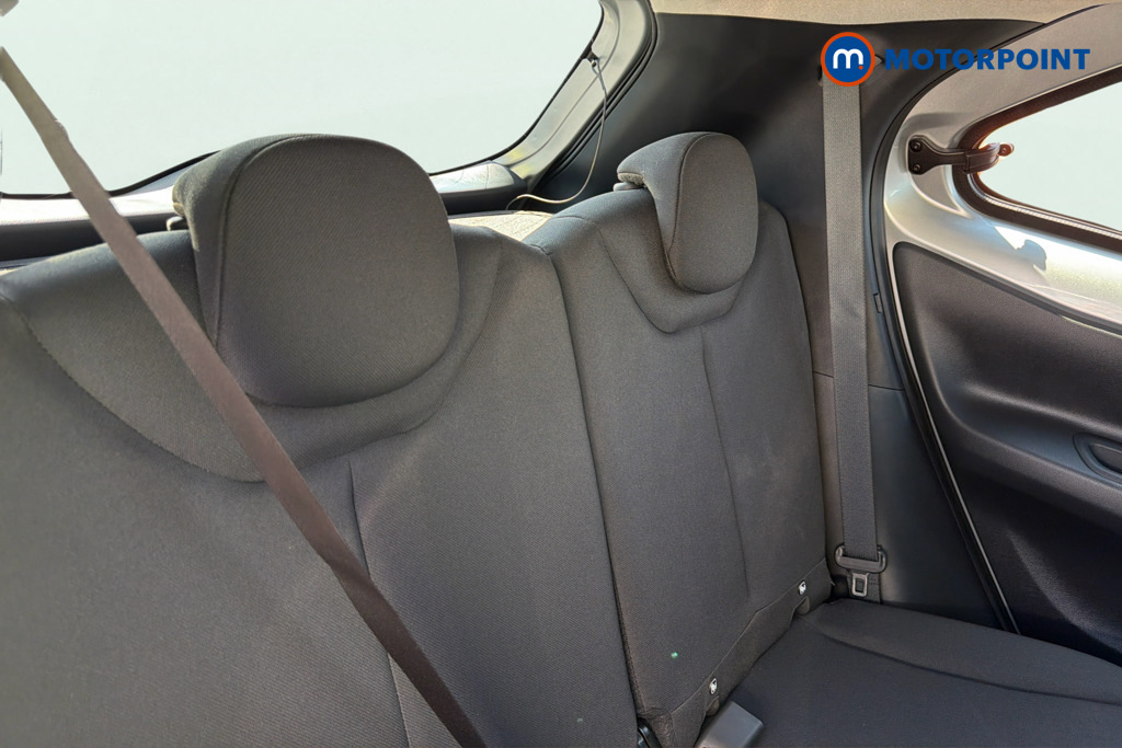 Toyota Aygo X 1.0 Vvt-i Pure MH23OSR Silver #4