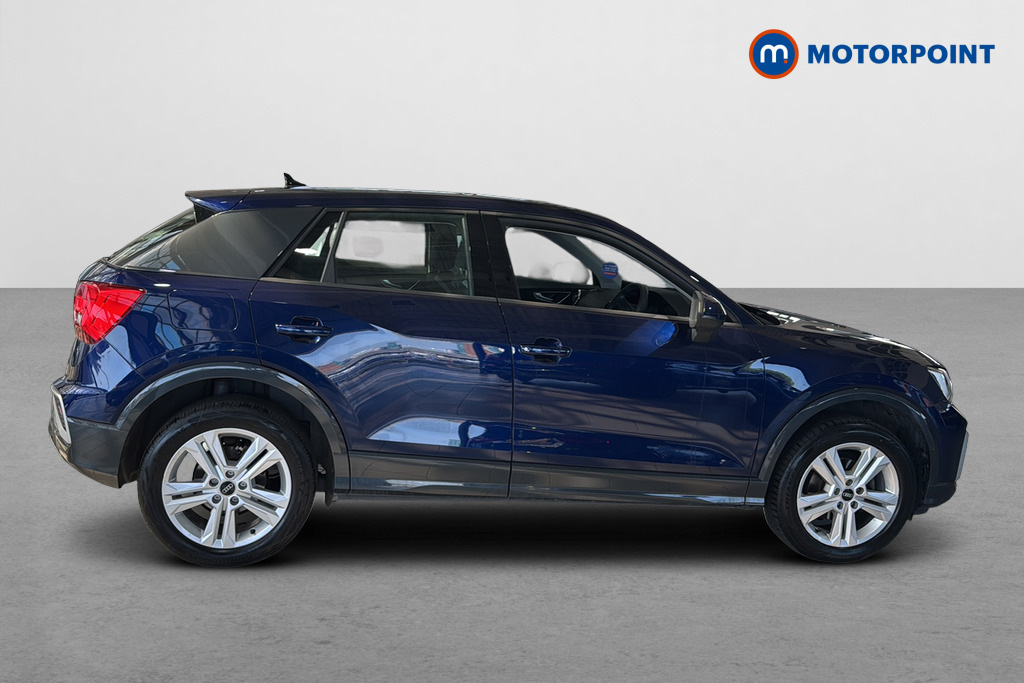 Audi Q2 30 Tfsi Sport BG24HWC Blue #3