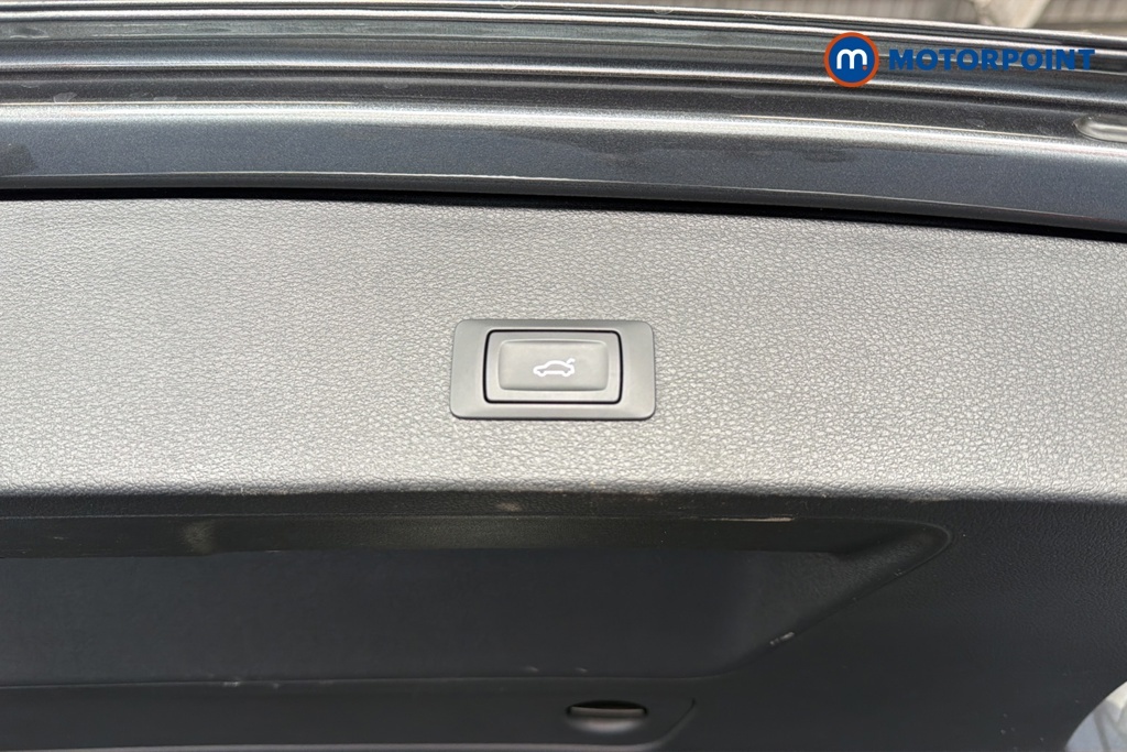 Audi Q2 S Line 35 Tfsi 150 Ps S Tronic Blue #29