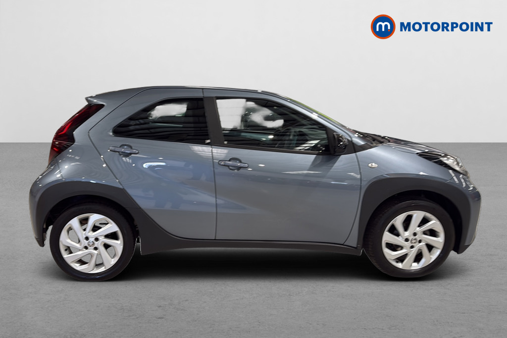 Toyota Aygo X 1.0 Vvt-i Pure CV24VCJ #4