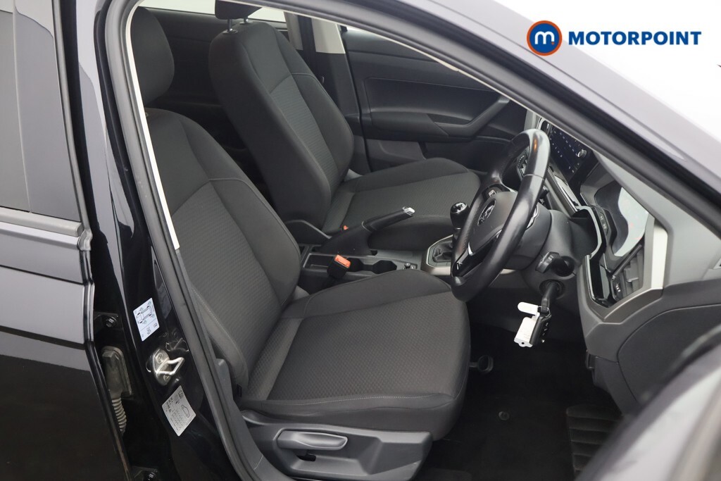 Volkswagen Polo Match White #21
