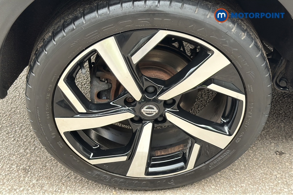 Nissan Qashqai Acenta Premium Grey #41