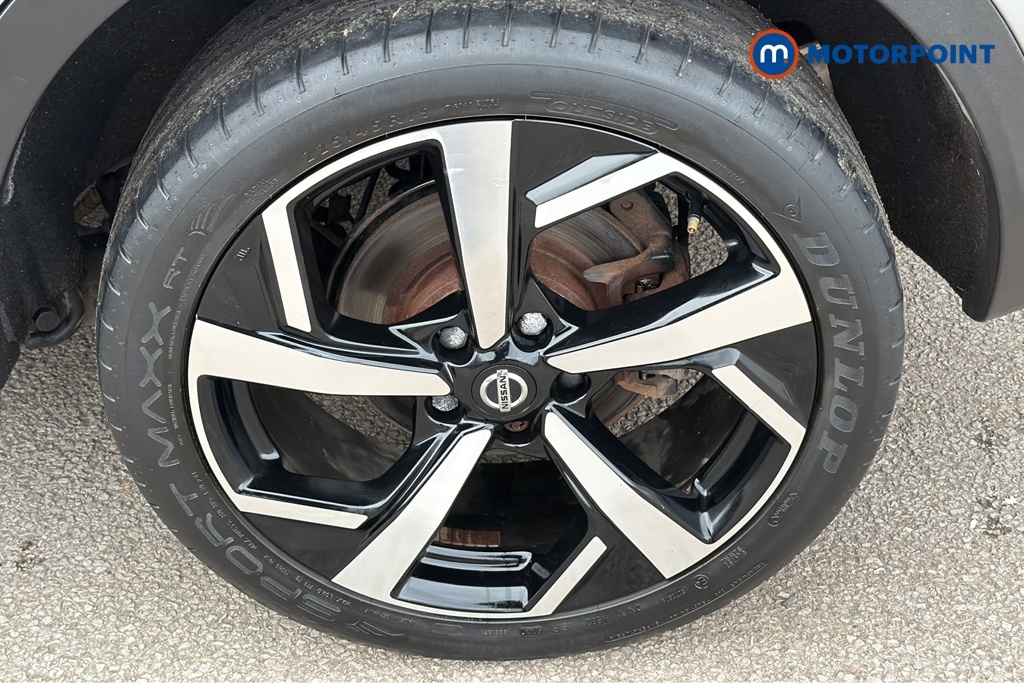 Nissan Qashqai Acenta Premium Grey #40