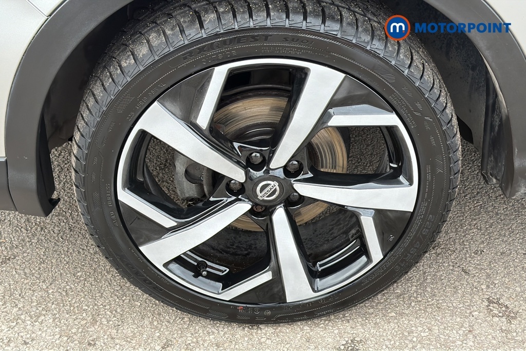 Nissan Qashqai Acenta Premium Grey #39