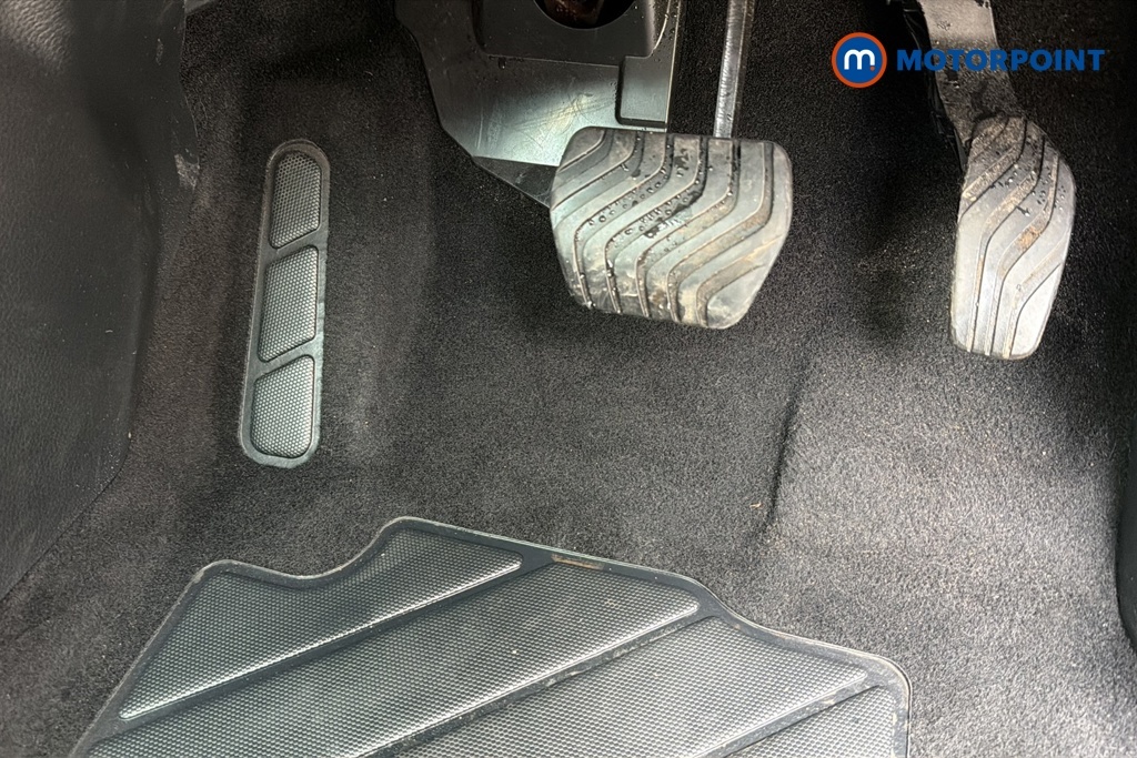 Nissan Qashqai Acenta Premium Grey #29