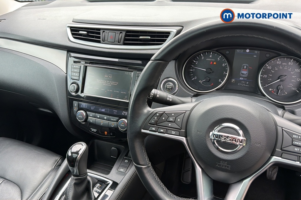 Nissan Qashqai Acenta Premium Grey #9
