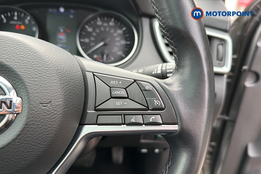 Nissan Qashqai Acenta Premium Grey #11