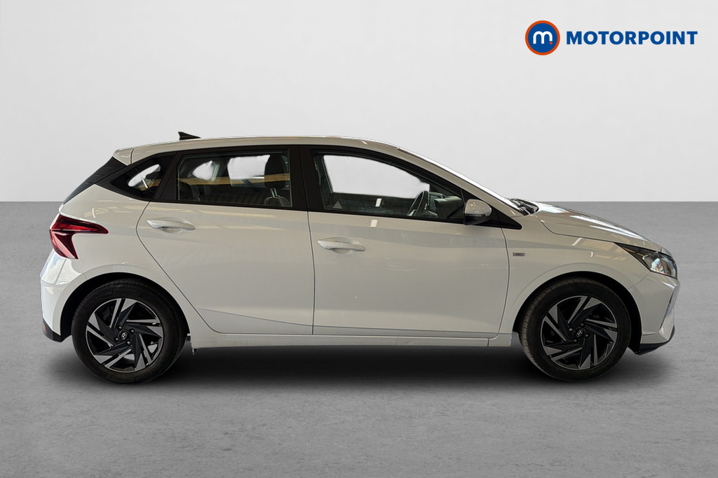 Hyundai I20 1.0T Gdi 48V Mhd Se Connect White #3