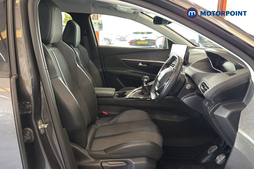 Peugeot 3008 1.2 Puretech Active Premium Grey #21