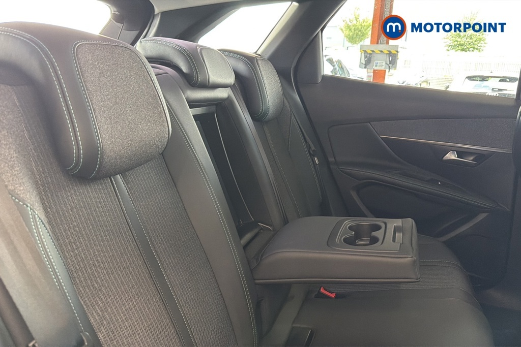 Peugeot 3008 1.2 Puretech Active Premium Grey #24