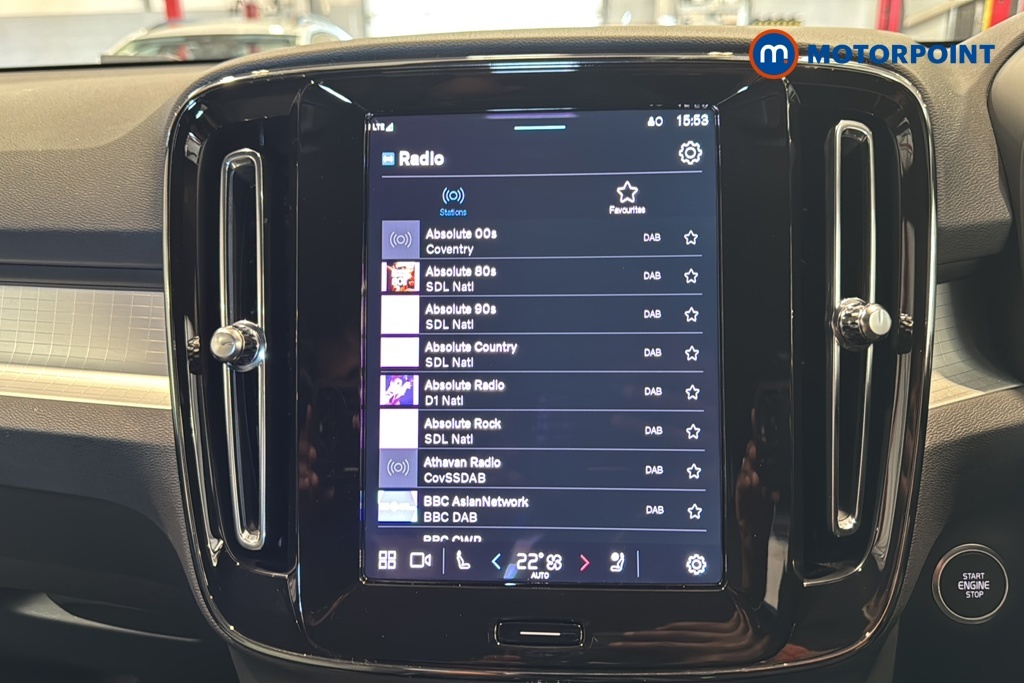 Volvo XC40 2.0 B3p Plus Dark Estate Black #15