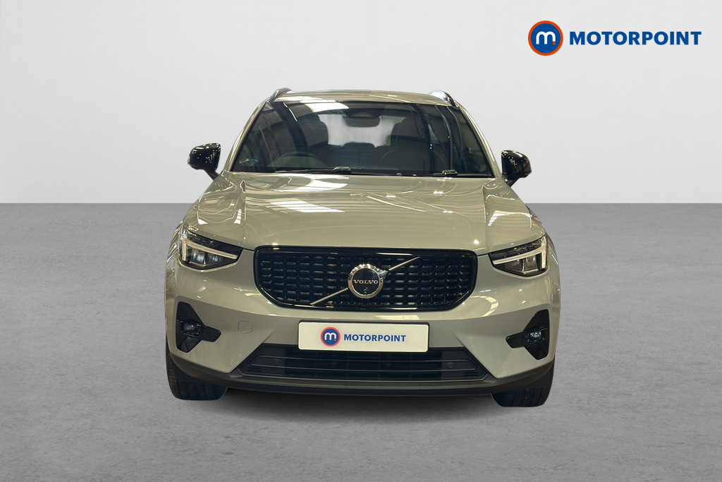 Volvo XC40 2.0 B3p Plus Dark Grey #2