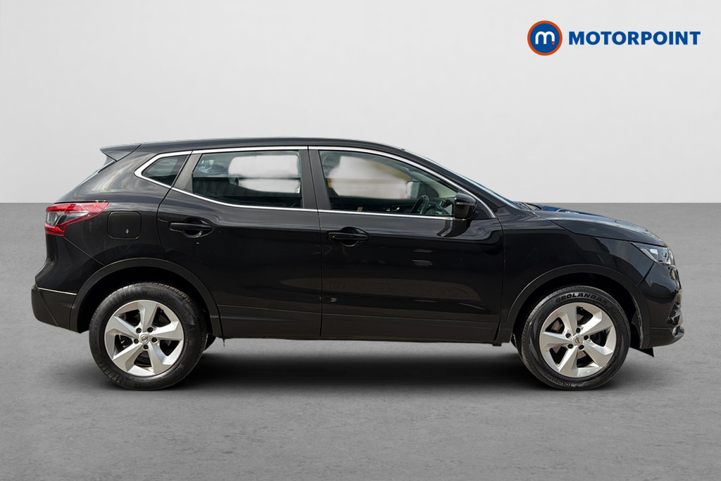 Nissan Qashqai 1.3 Dig-t Acenta Premium Silver #4