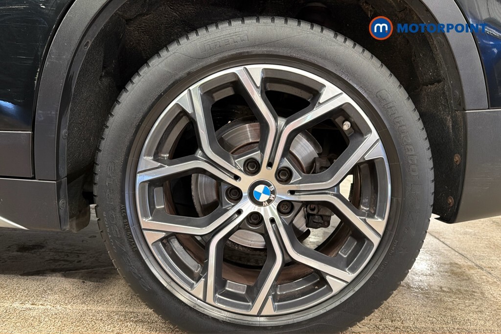 BMW X1 20I Xline Black #45