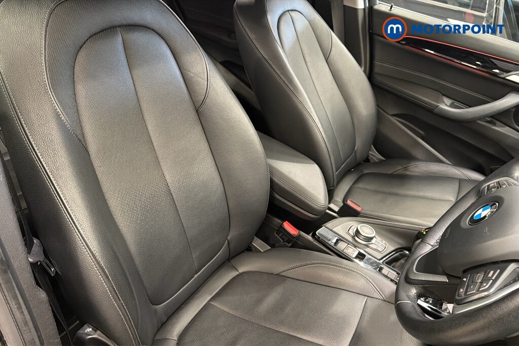 BMW X1 20I Xline Black #27