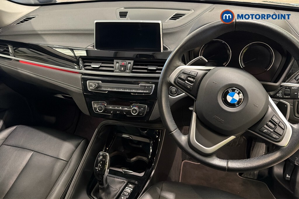 BMW X1 20I Xline Black #9