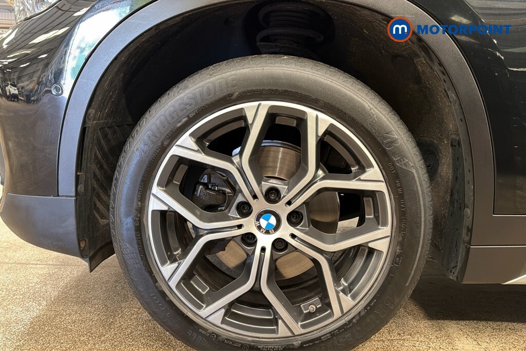 BMW X1 20I Xline Black #44
