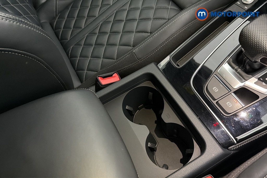 Audi Q5 S Line Black #23
