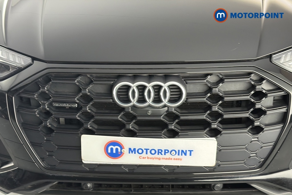 Audi Q5 S Line Black #42