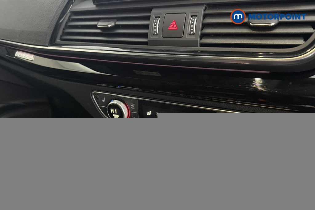 Audi Q5 S Line Black #19