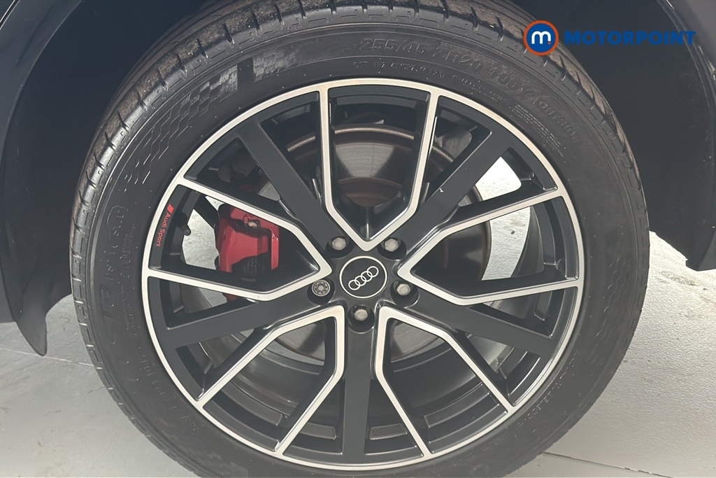 Audi Q5 S Line Black #43