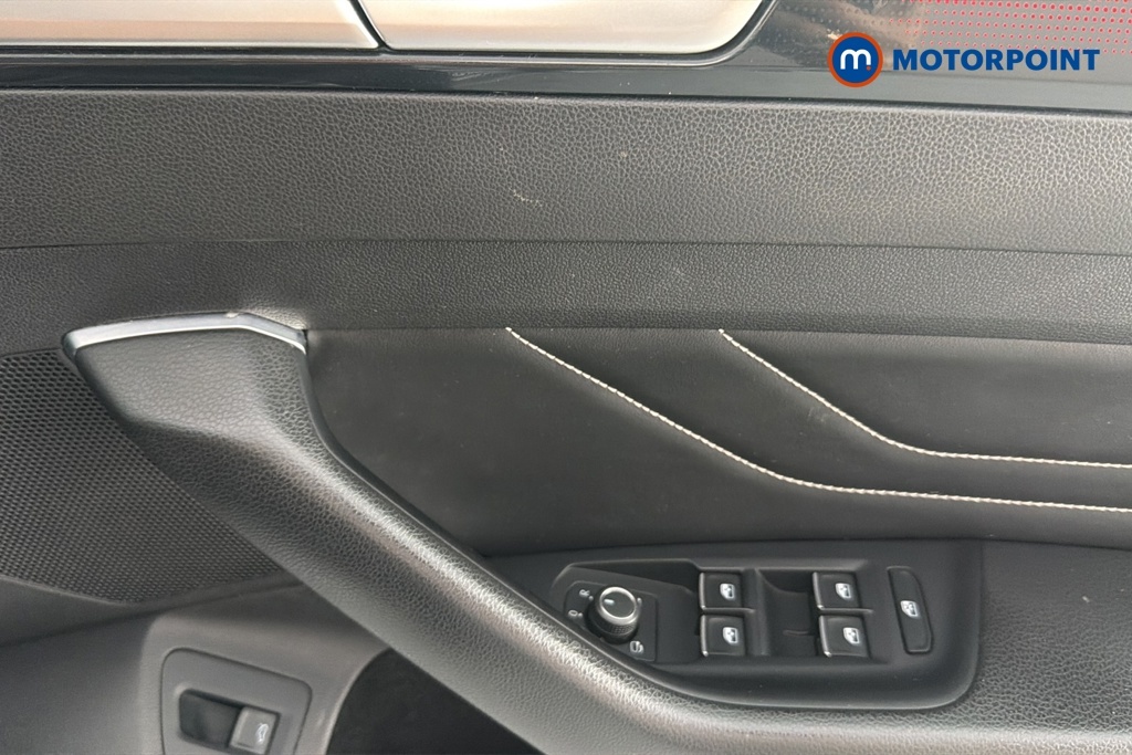 Volkswagen Arteon Arteon R Tsi 4Motion Grey #25