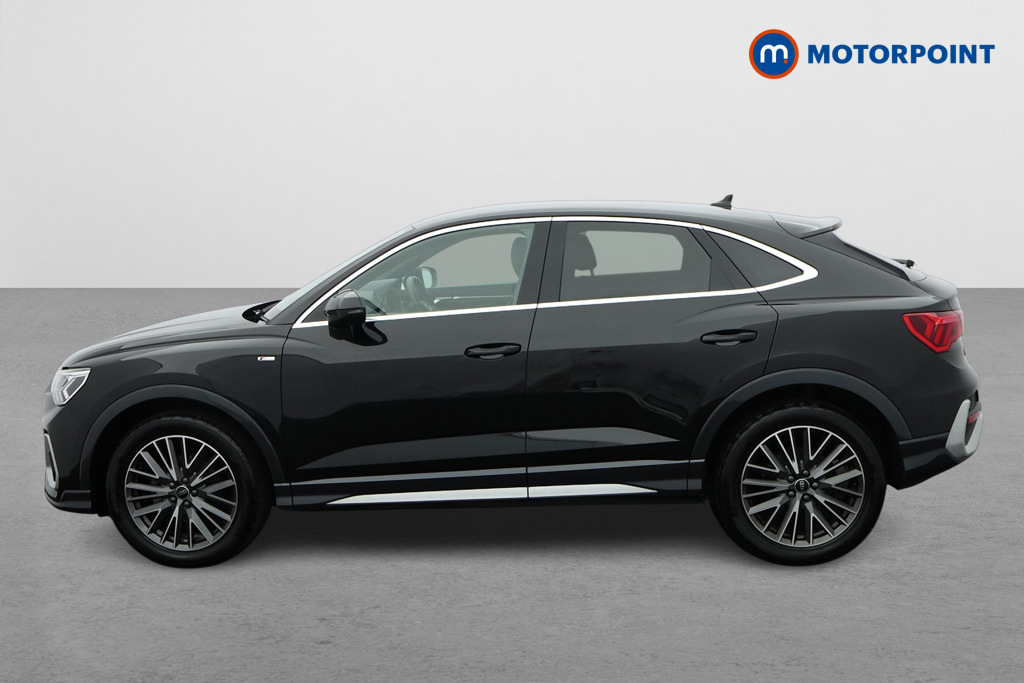 Audi Q3 35 Tfsi S Line S Tronic Black #4