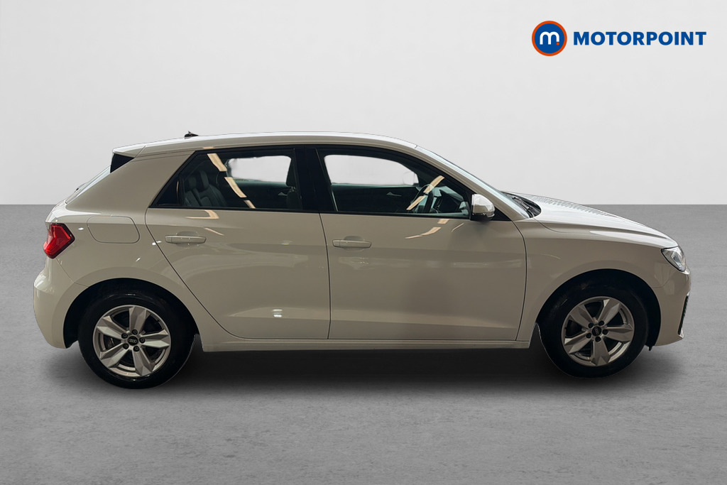 Audi A1 25 Tfsi Technik S Tronic White #4