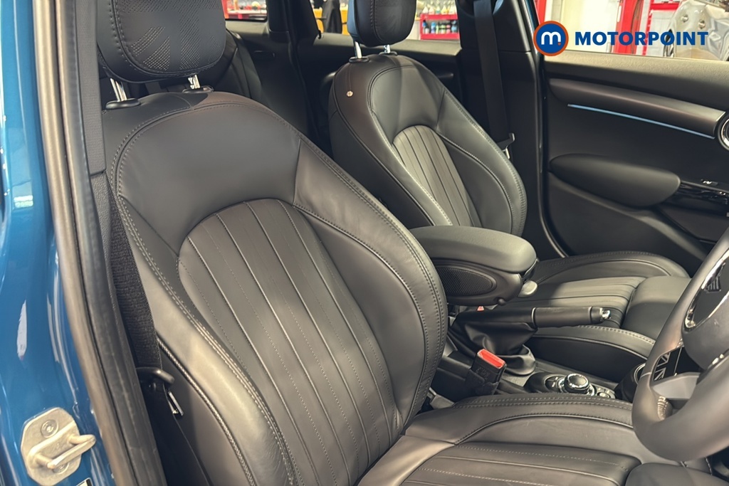 Mini Hatch Sport Auto Black #21