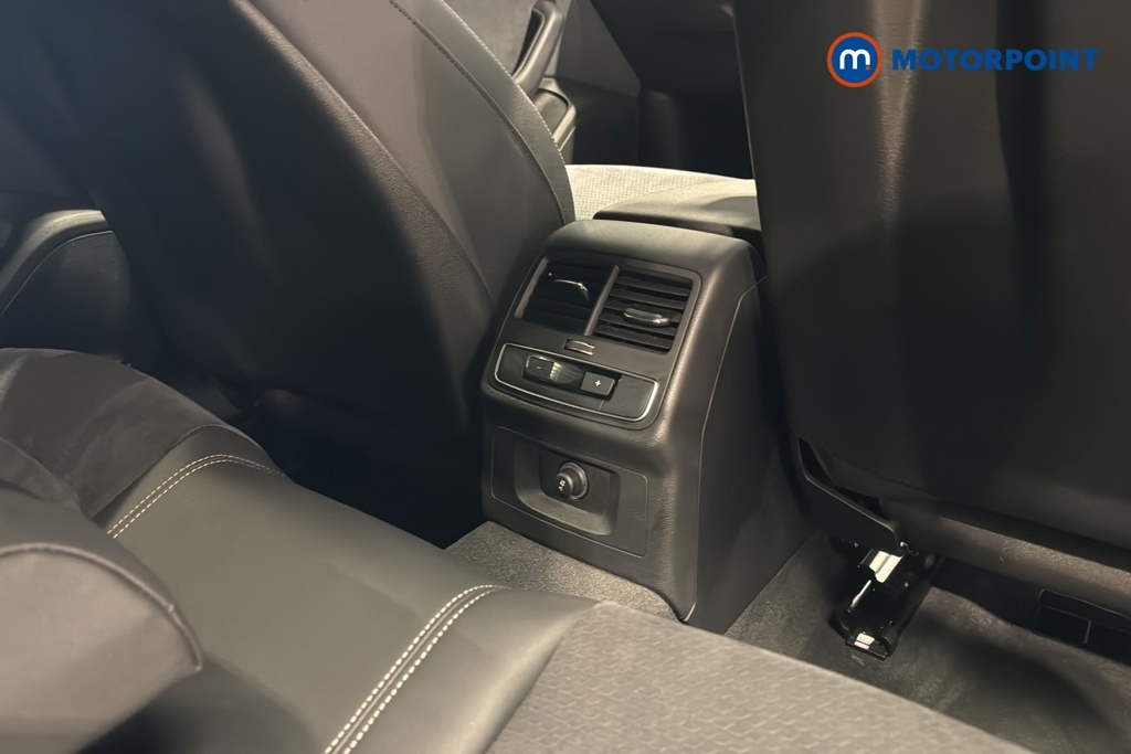 Audi A4 2.0 Tfsi 35 Black Edition Saloon S Tron Grey #32