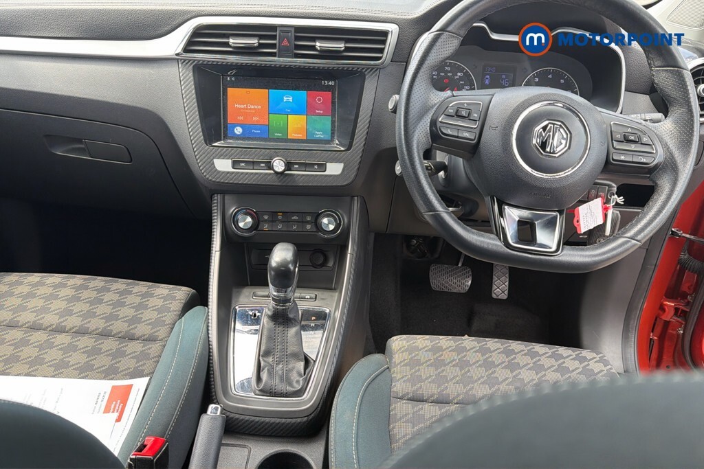 MG ZS 1.5 Vti-tech Exclusive Red #8