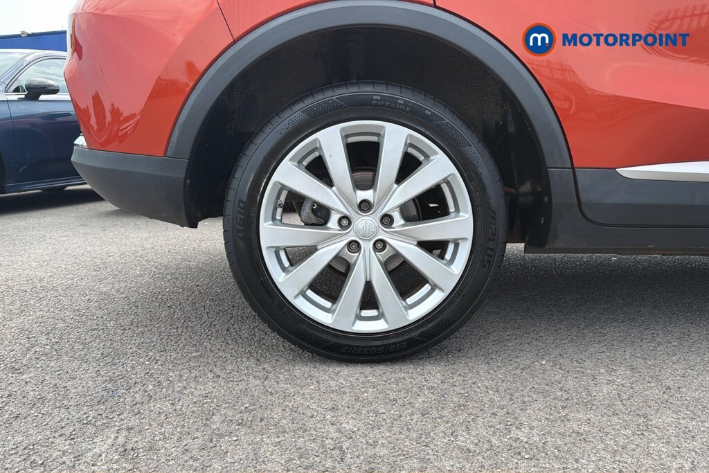 MG ZS 1.5 Vti-tech Exclusive Red #26