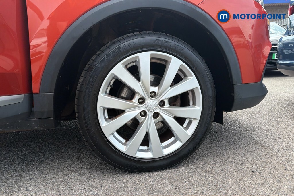 MG ZS 1.5 Vti-tech Exclusive Red #27