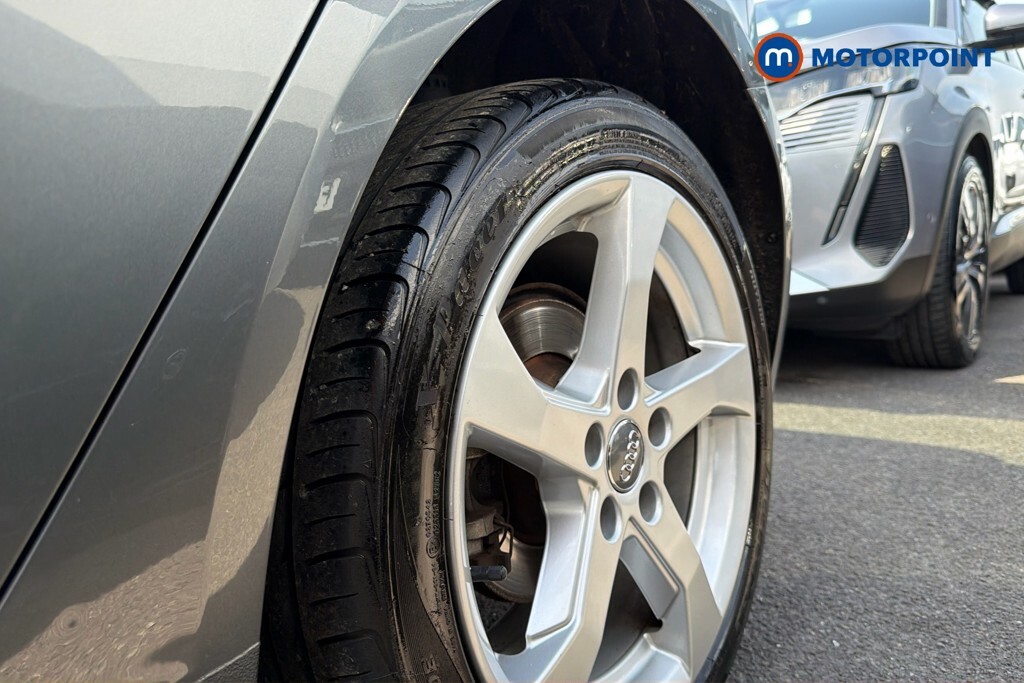 Audi A3 A3 S Line 35 Tfsi S-a White #26