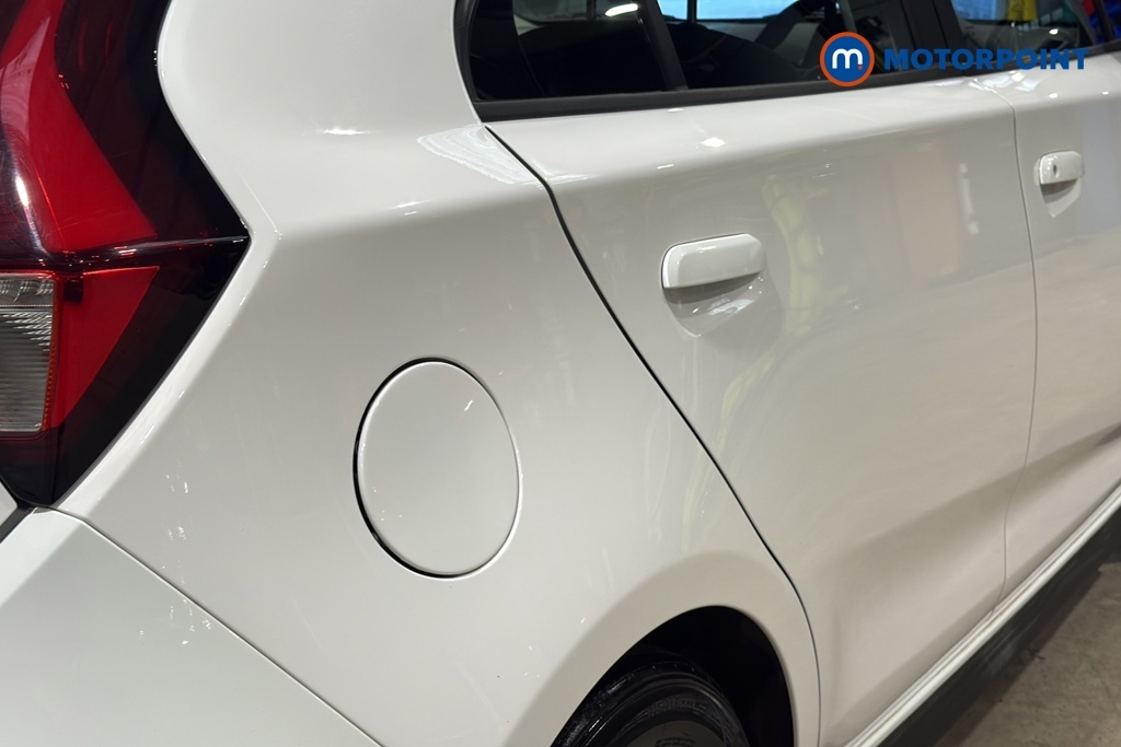 MG MG3 1.5 Vti-tech Excite Euro 6 Ss White #32