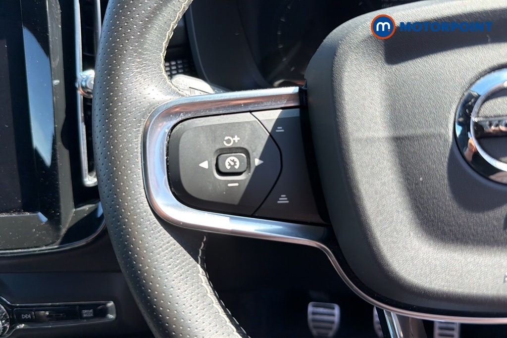 Volvo XC40 2.0 B4p R Design Pro Blue #12