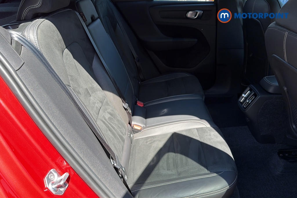 Volvo XC40 2.0 B4p R Design Pro Blue #30