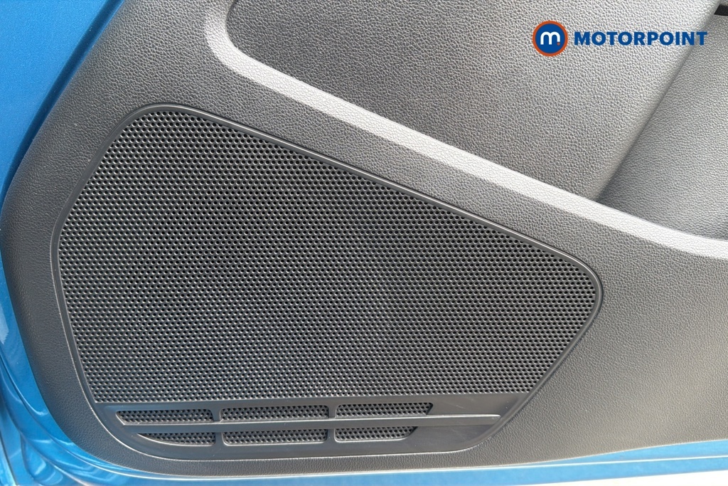 Volkswagen Up Hatchback #21