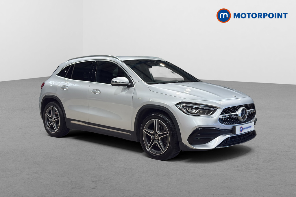 Mercedes-Benz GLA Class Gla 200 Amg Line Premium Silver
