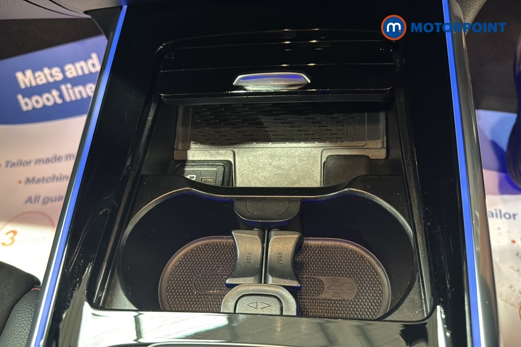 Mercedes-Benz GLA Class Suv Black #22