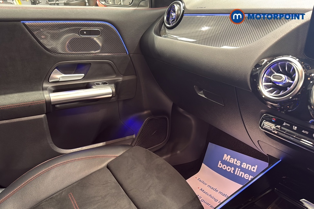 Mercedes-Benz GLA Class Suv Black #17