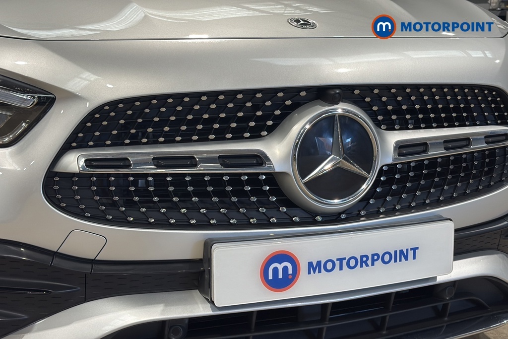 Mercedes-Benz GLA Class Suv Black #38