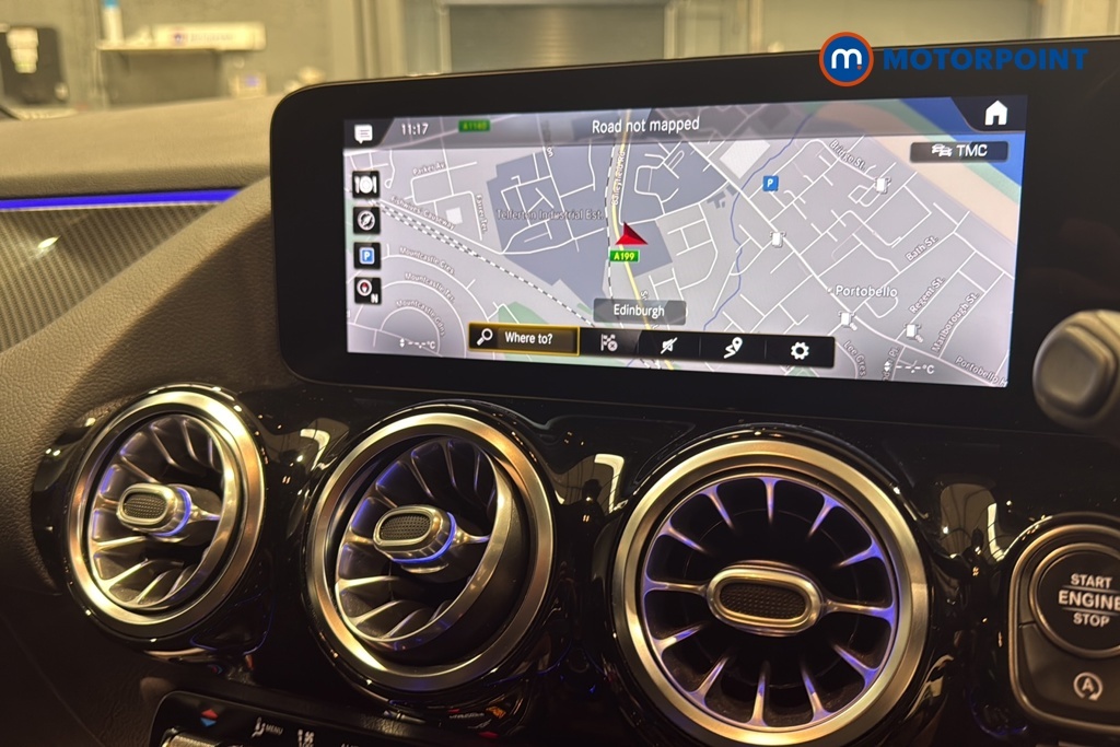 Mercedes-Benz GLA Class Suv Black #16