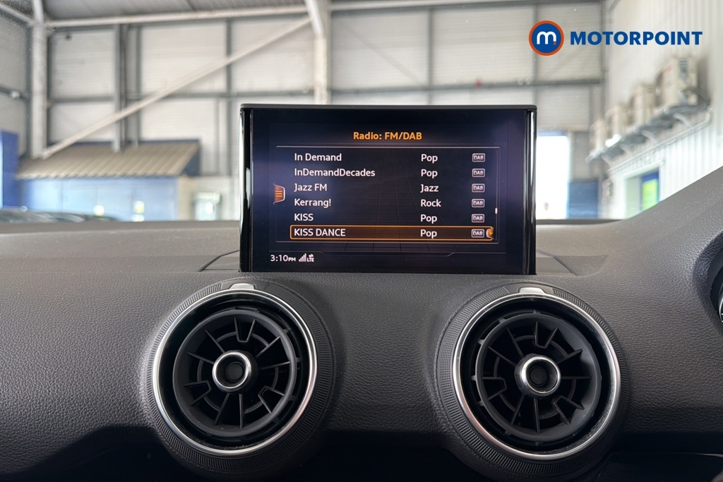 Audi Q2 35 Tfsi S Line S Tronic #16