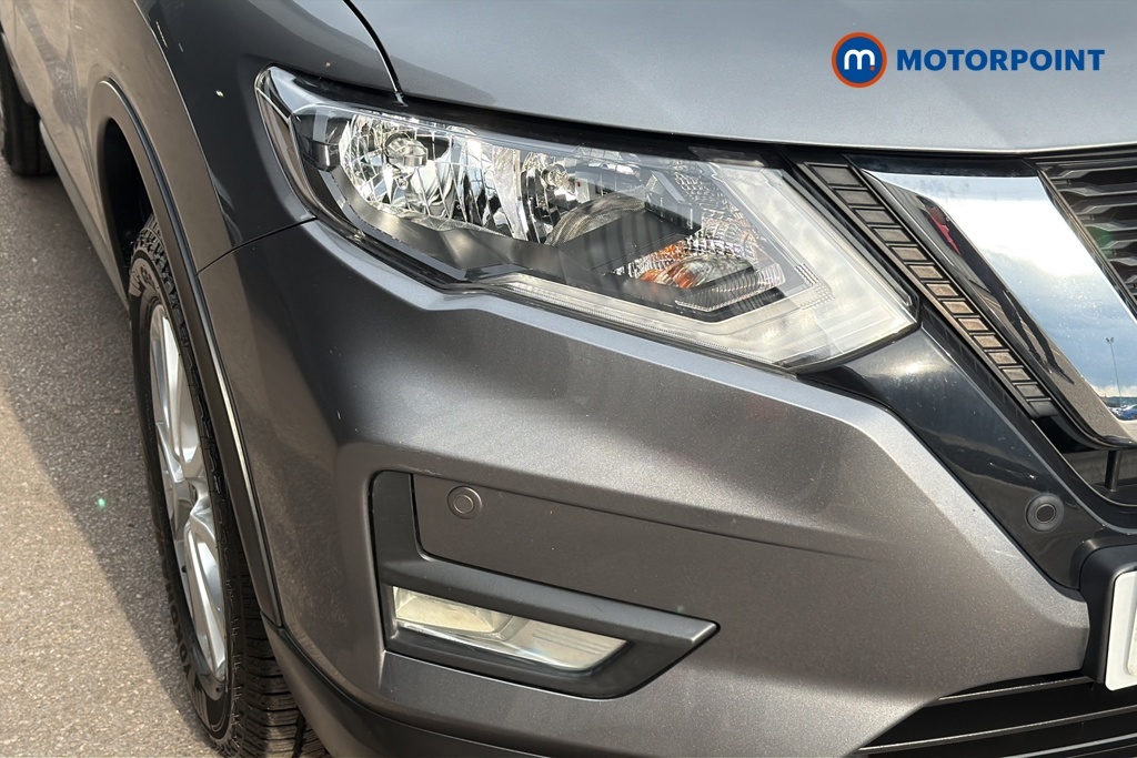Nissan X-Trail Tekna White #34