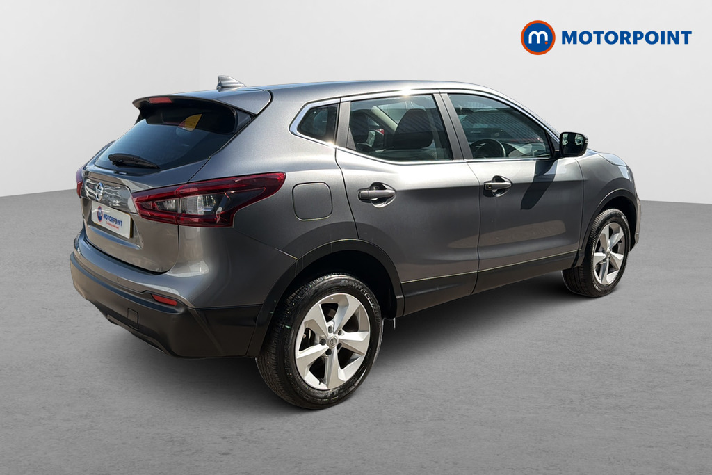 Nissan Qashqai 1.3 Dig-t Acenta Premium DV21XLC Silver #5